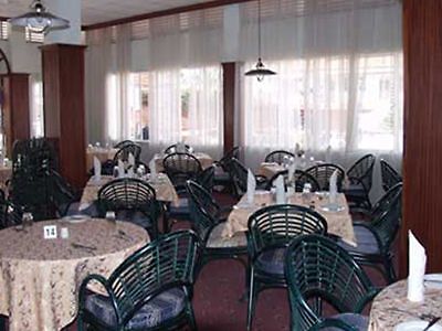 Mosa Court Apartments Kampala Interior foto